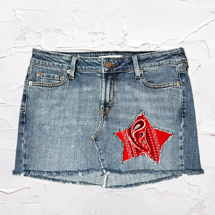 Vintage Cowboy Levi's 545 Low-Mid Rise Mini Skirt | W: 32