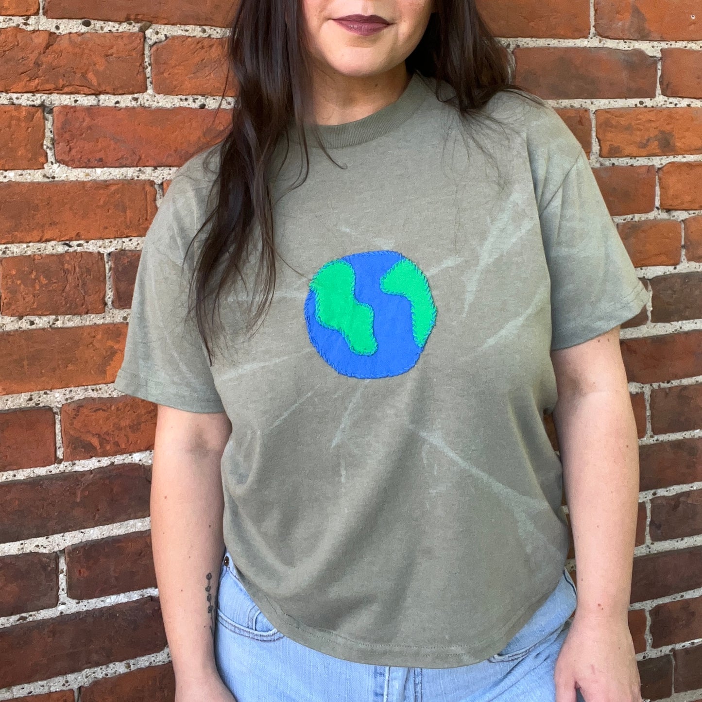 Green Bleached Earth Tee | Small