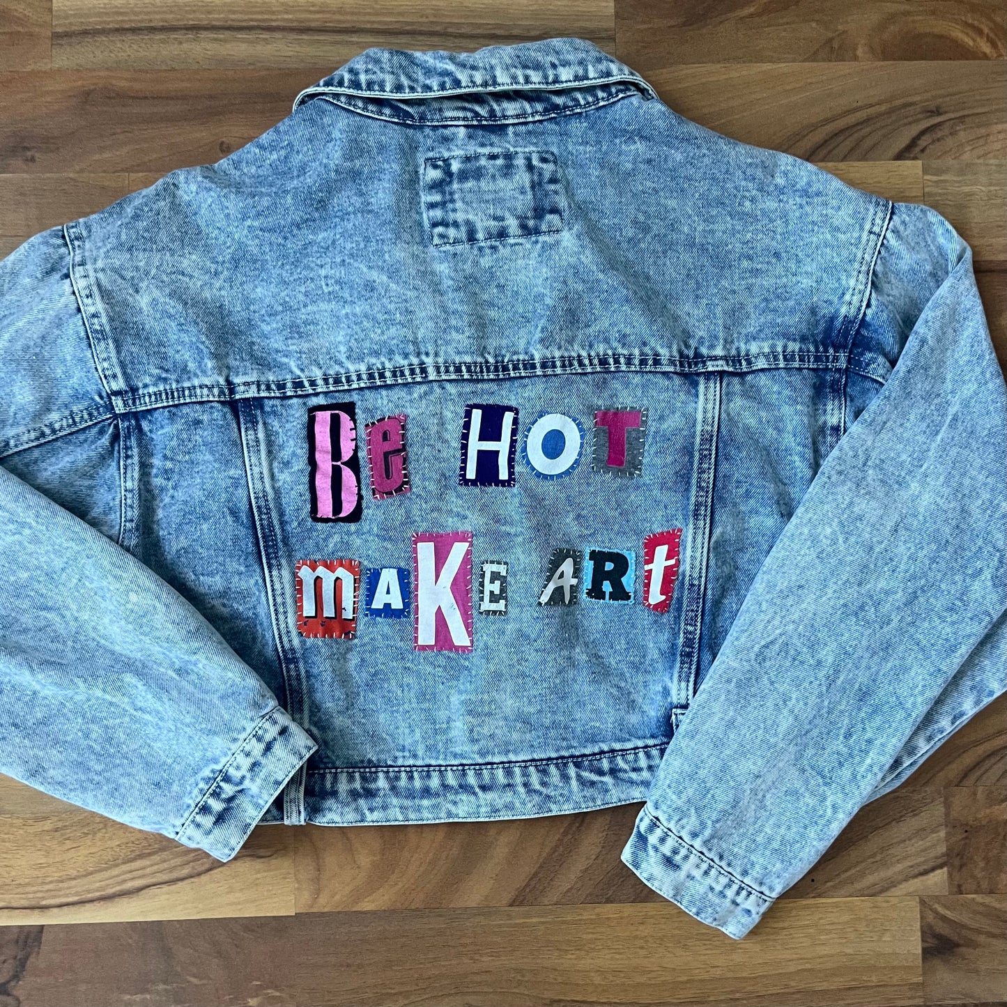 BE HOT MAKE ART Cropped Denim Jacket | Oversized M