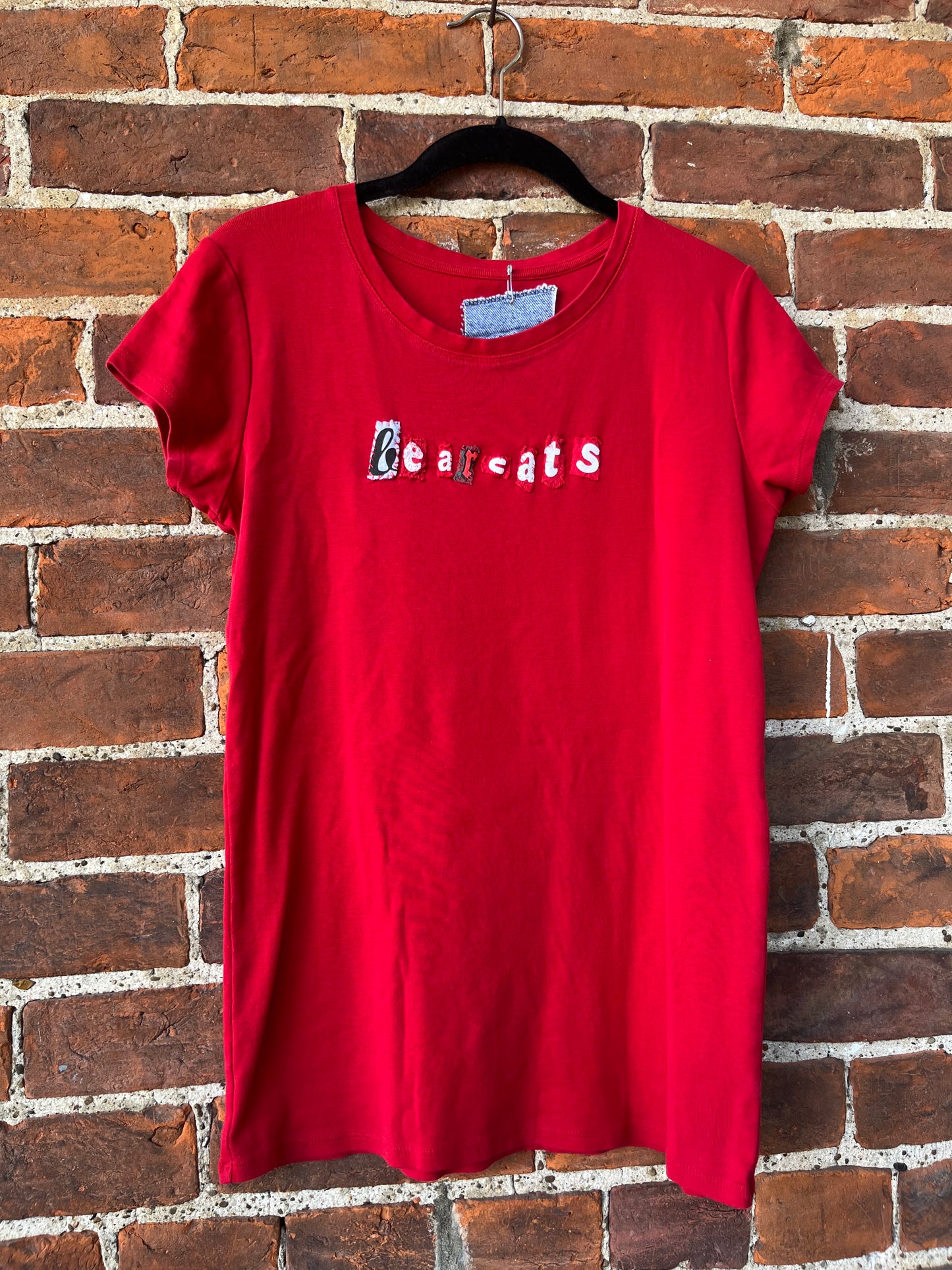 Red BEARCATS Ransom Tee | Women's L