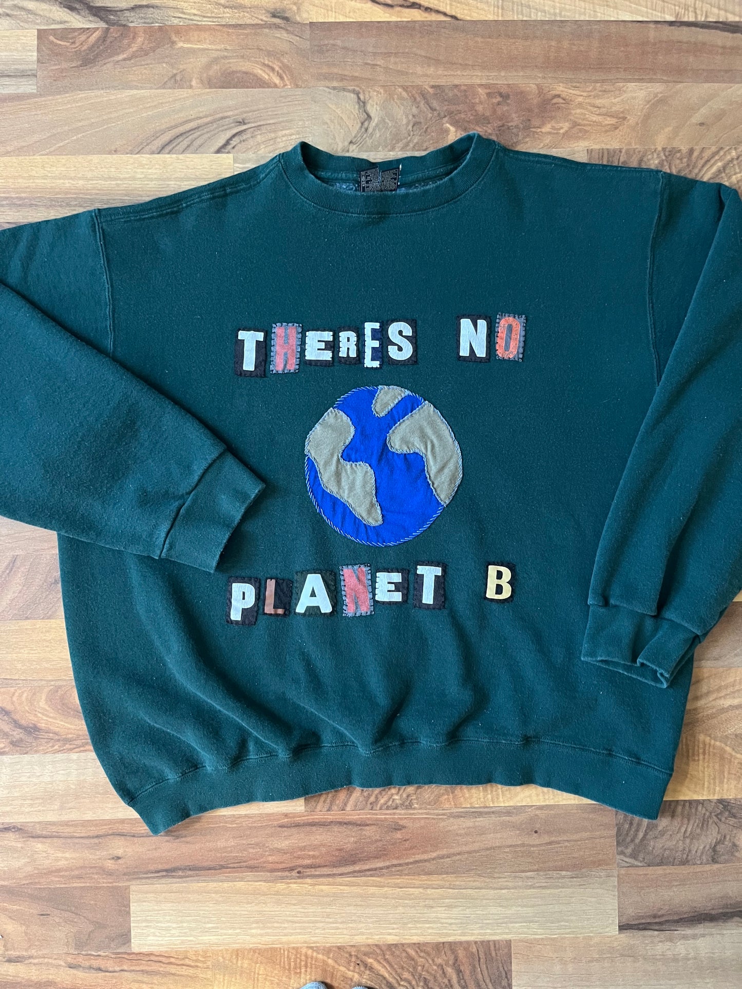 NO PLANET B Crew | 2XL