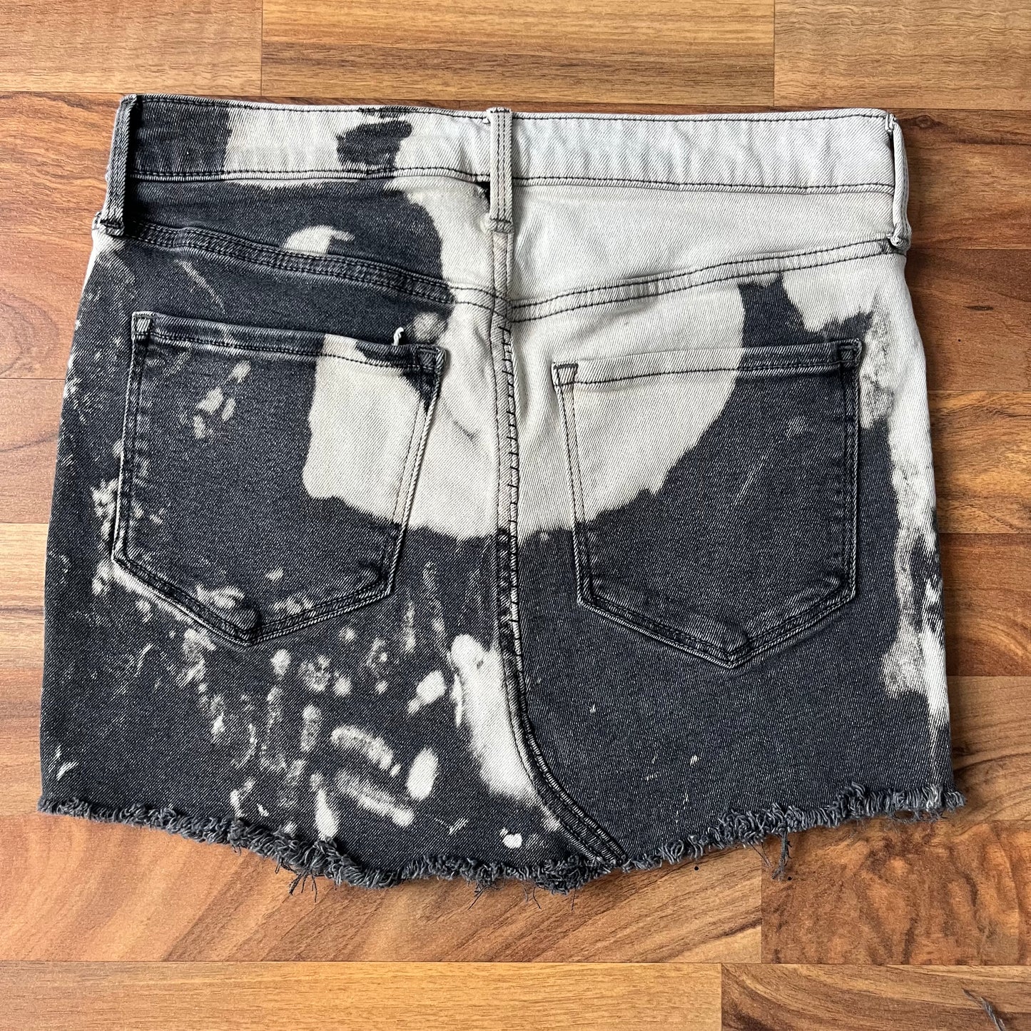 Bleached Skirt | W:29