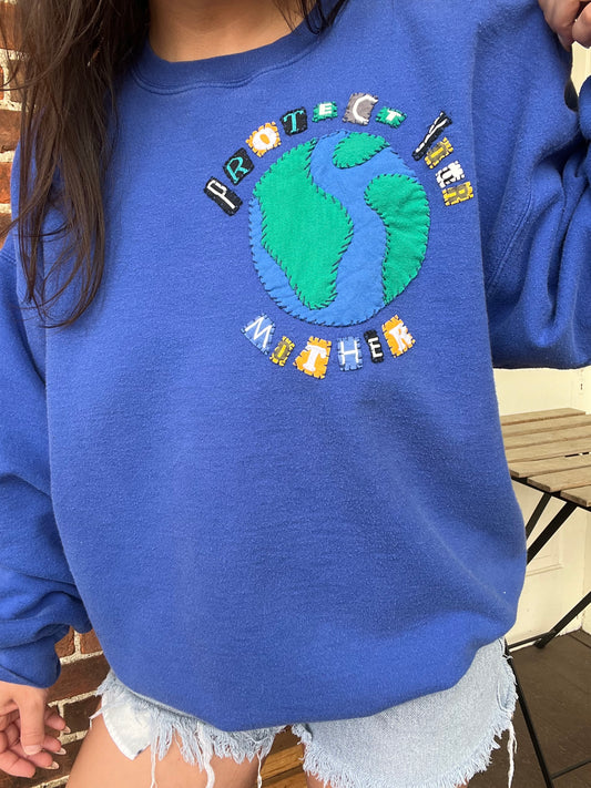 Vintage PROTECT YOUR MOTHER Crewneck | Large