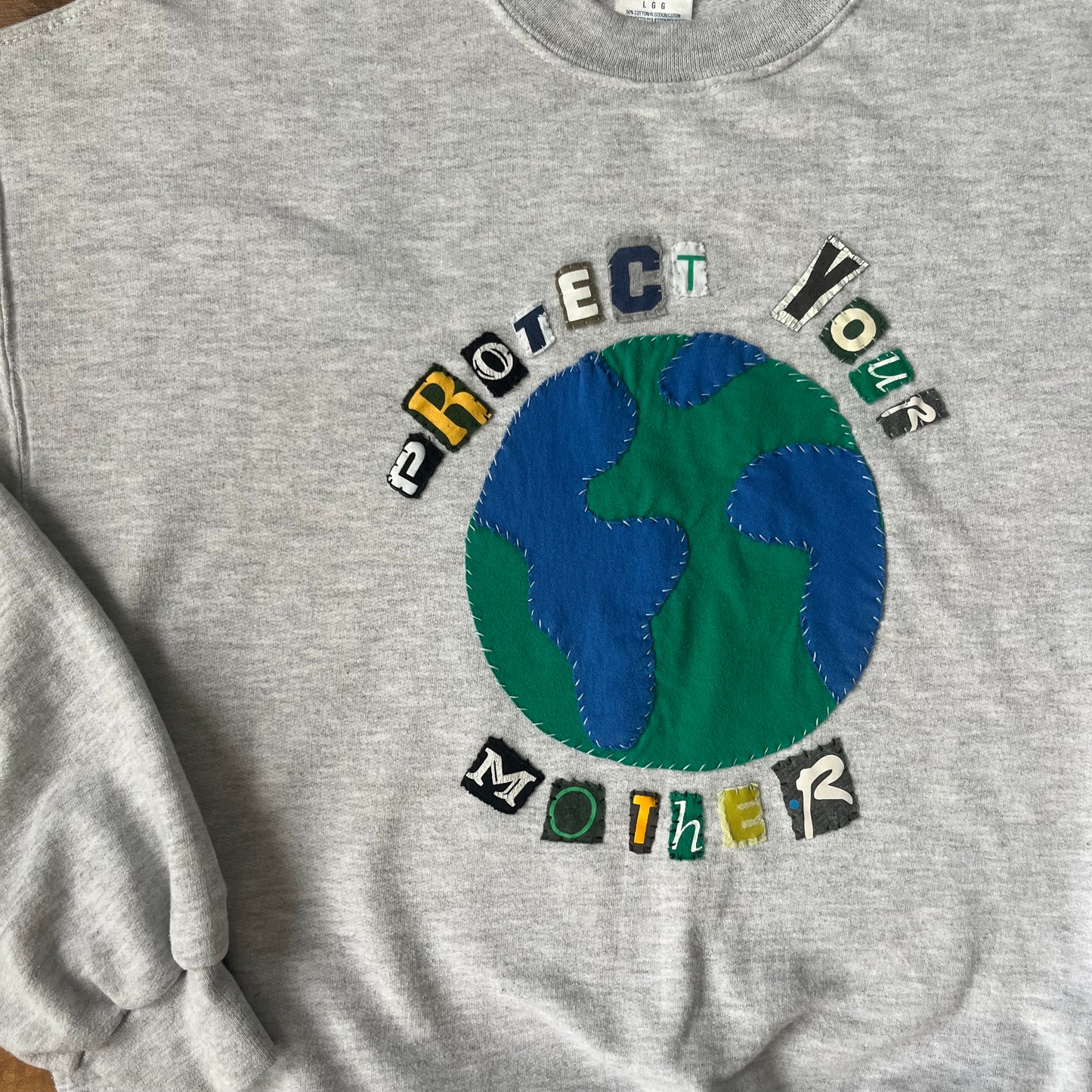 PROTECT YOUR MOTHER Crew | L