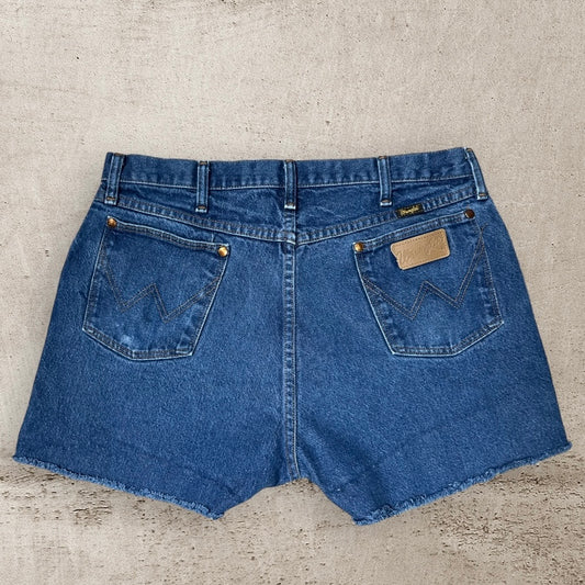 Wrangler Blue Jean Cut-Offs | W: 35