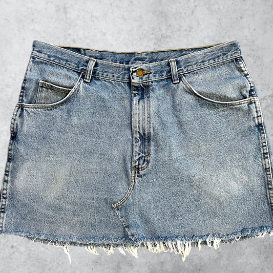 Wrangler High Rise Mini Skirt | W: 36