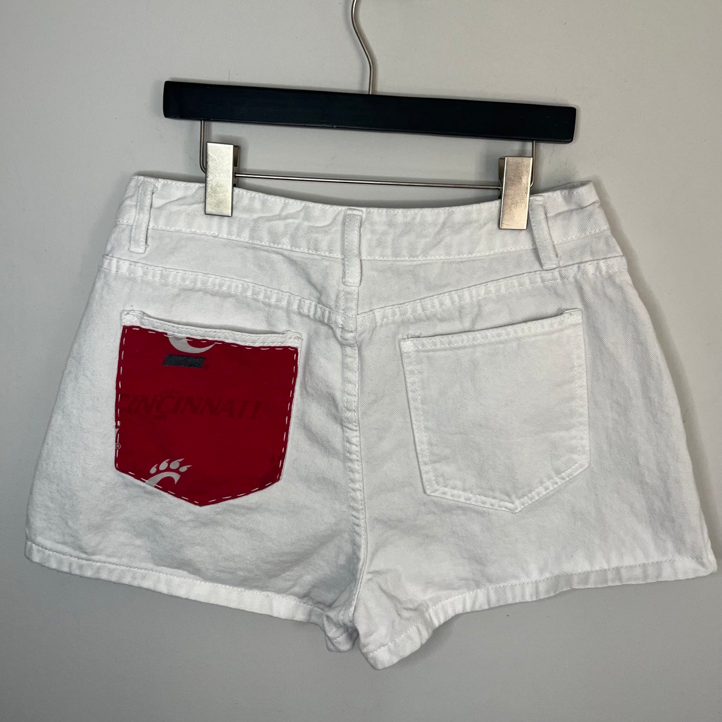 White UC Pocket Skort | W: 28