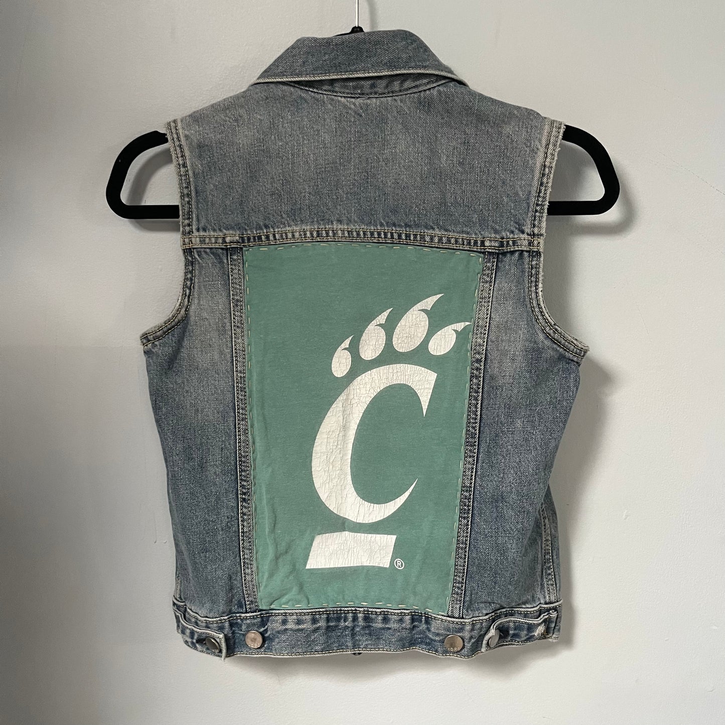 UC Bearcats Denim Vest | Women's XS