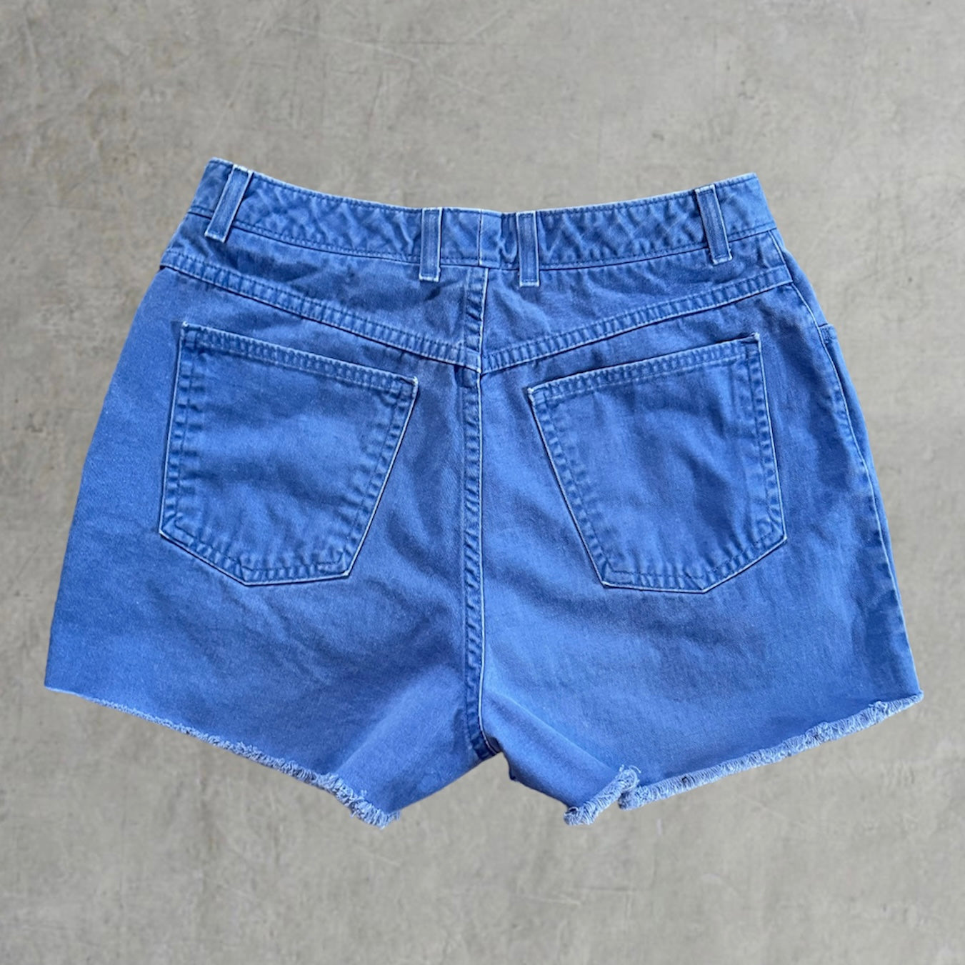 Bright Blue | W: 30
