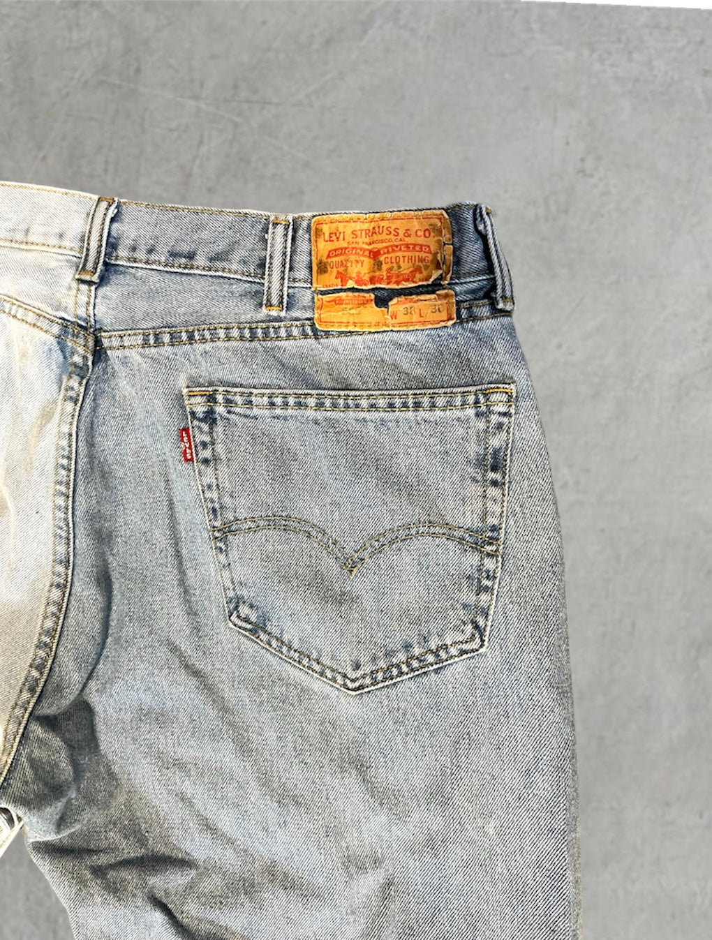 Light Wash Levi's 505 Split Leg Bleach Jeans | Waist 38