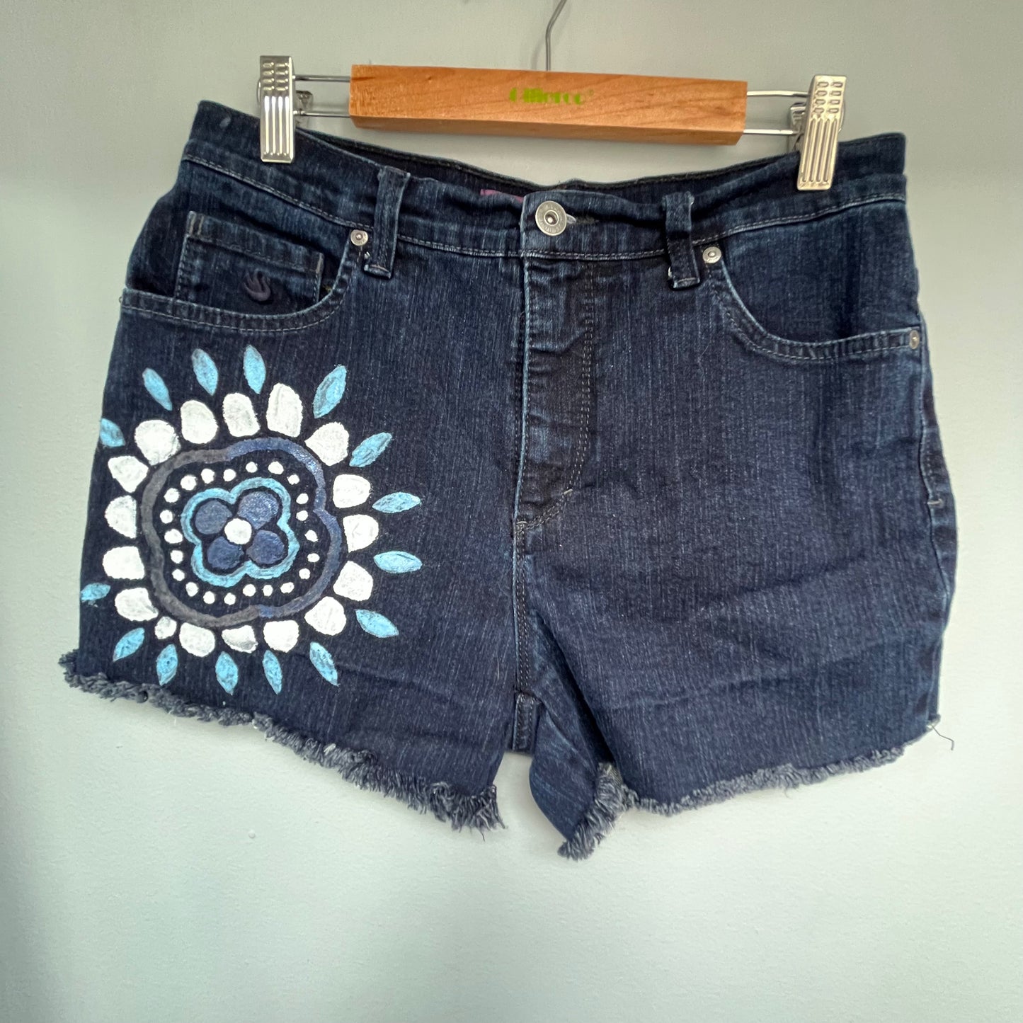 Dark Wash Painted Floral Mandala | Waist 30