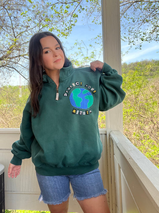 PROTECT YOUR MOTHER Zip-Up | L