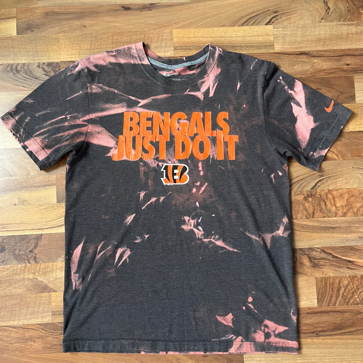 Bleached Bengals Tee | L