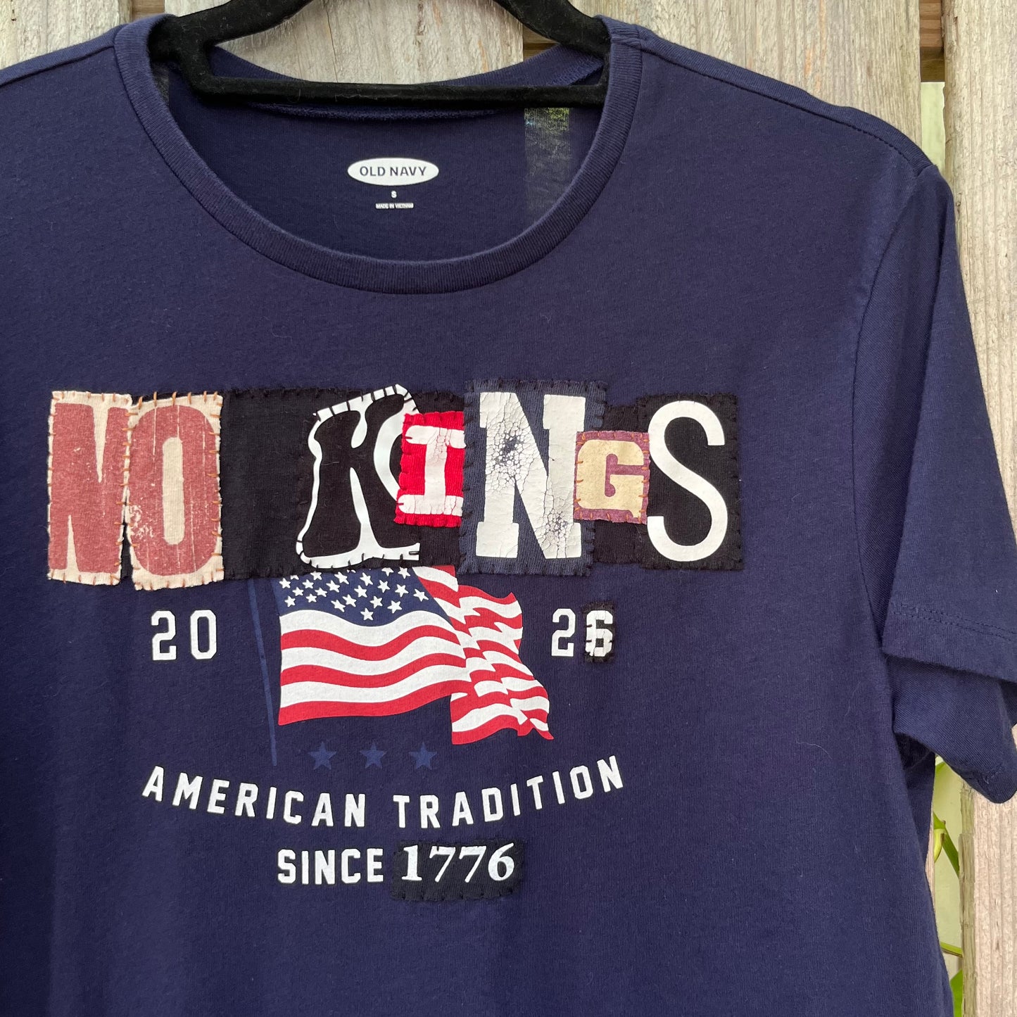 NO KINGS Tee | S