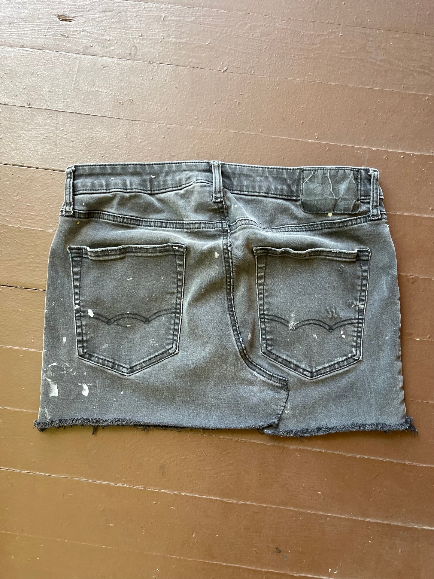 Gray Paint Splatter Skirt | W: 33