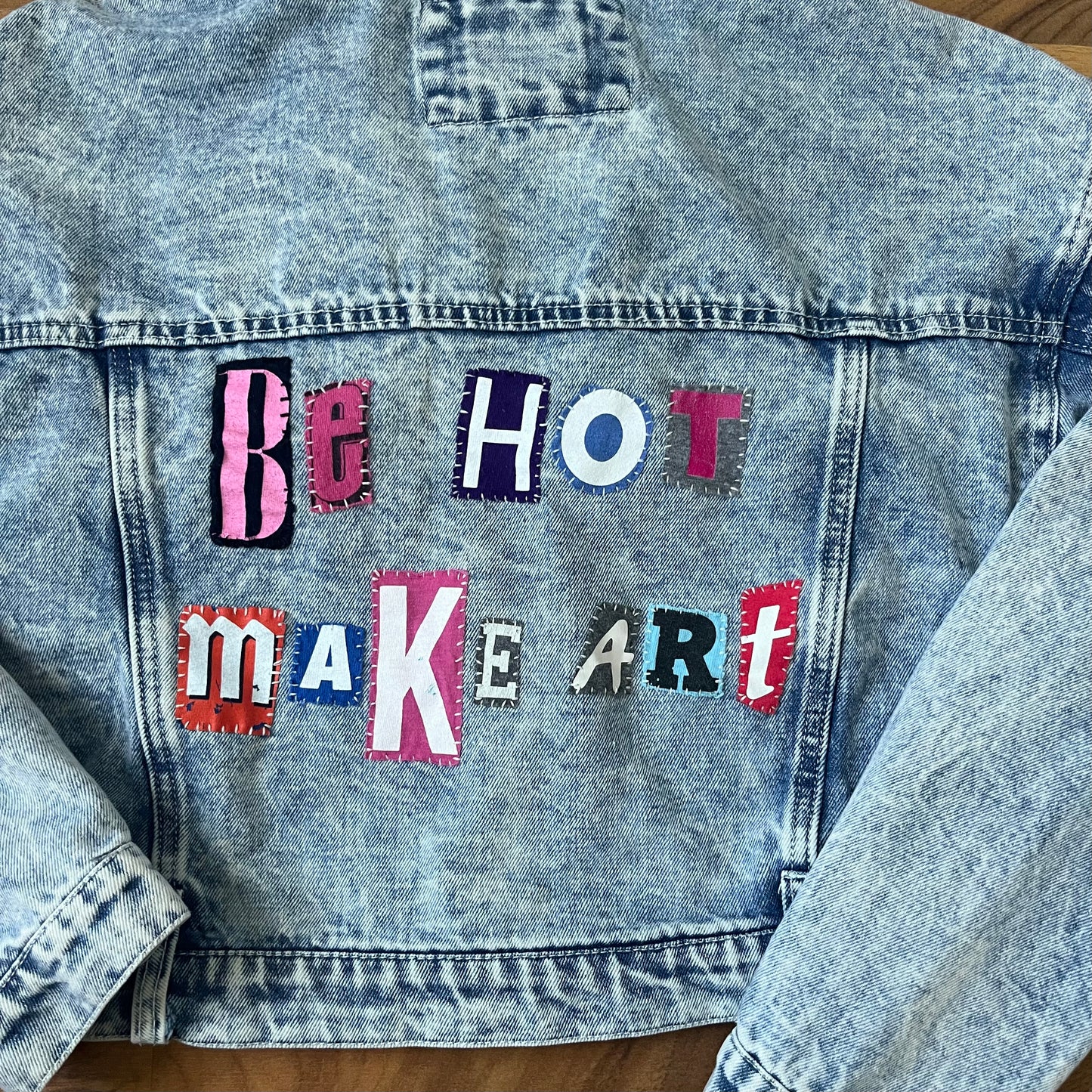 BE HOT MAKE ART Cropped Denim Jacket | Oversized M