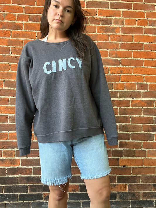 Gray Cincy Crewneck | Women's XL / Men's M