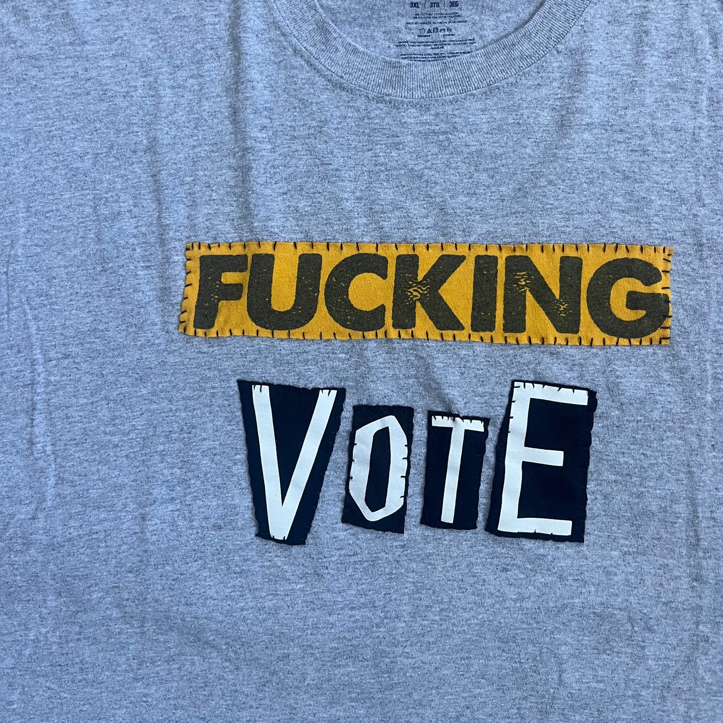 FUCKING VOTE Ransom Tee | 3XL