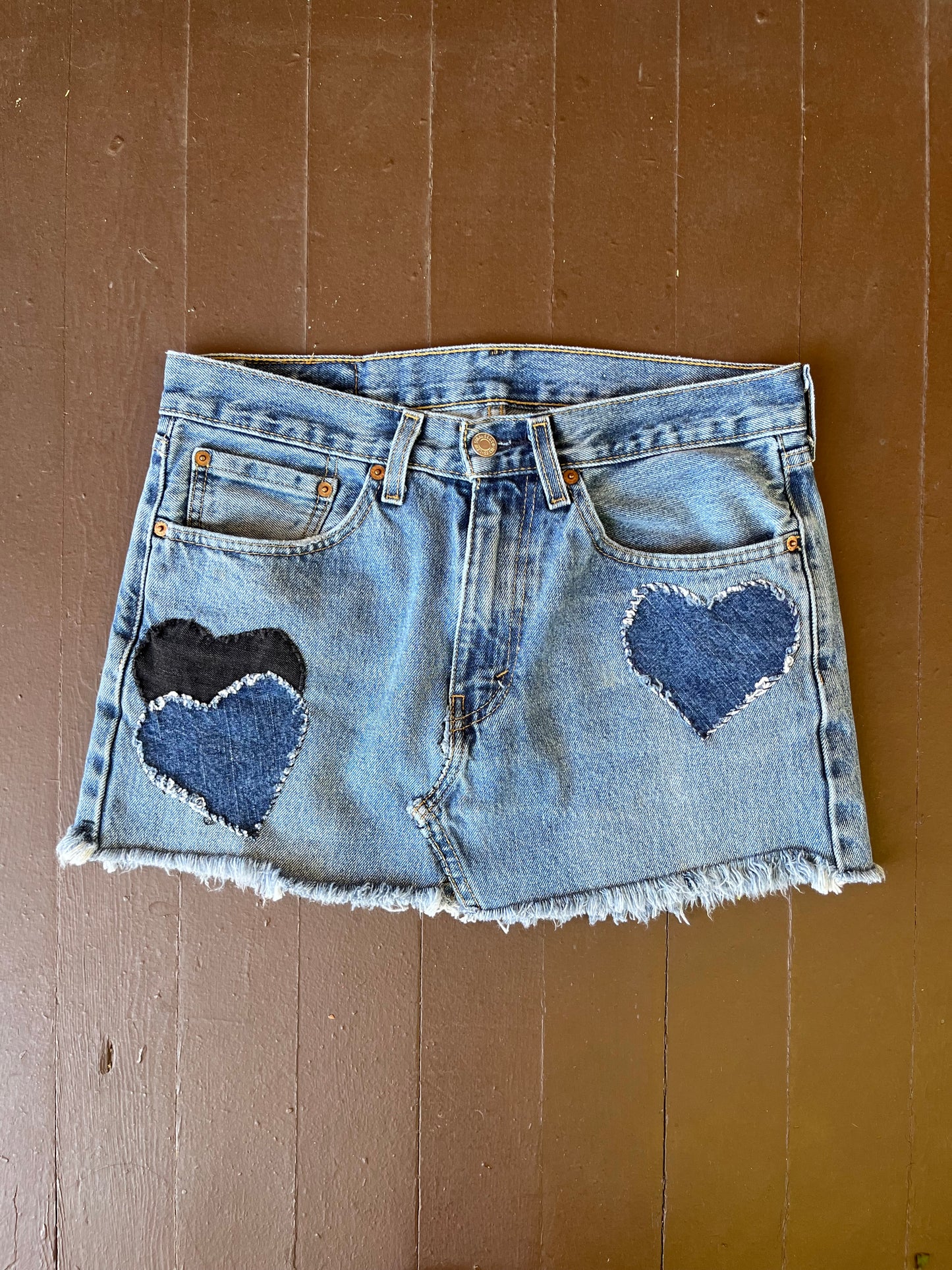 Denim Hearts Levi's Skirt | W: 32