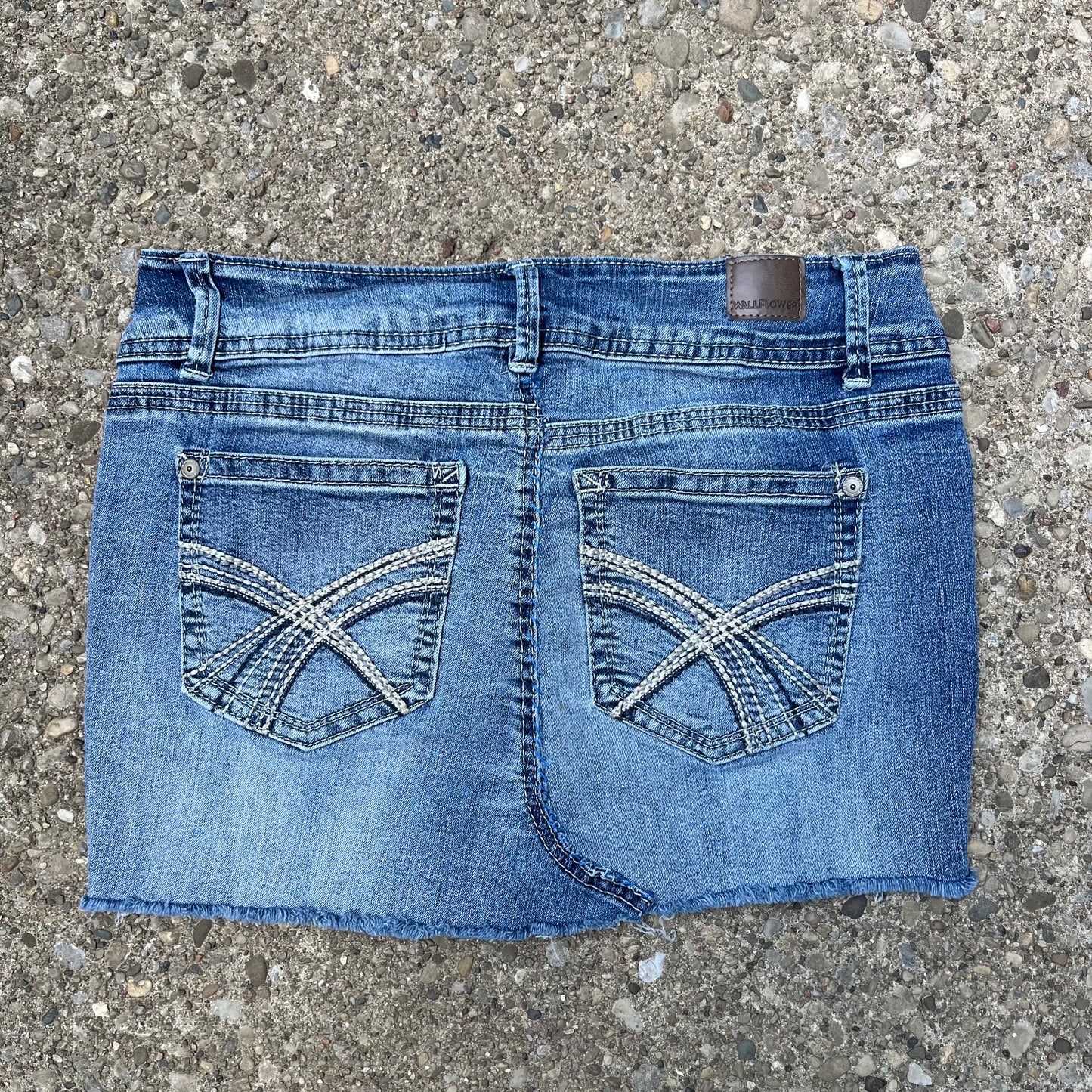 Mini Skirt | W: 30