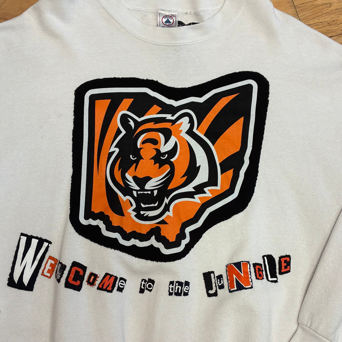WELCOME TO THE JUNGLE Vintage Crew | XXL