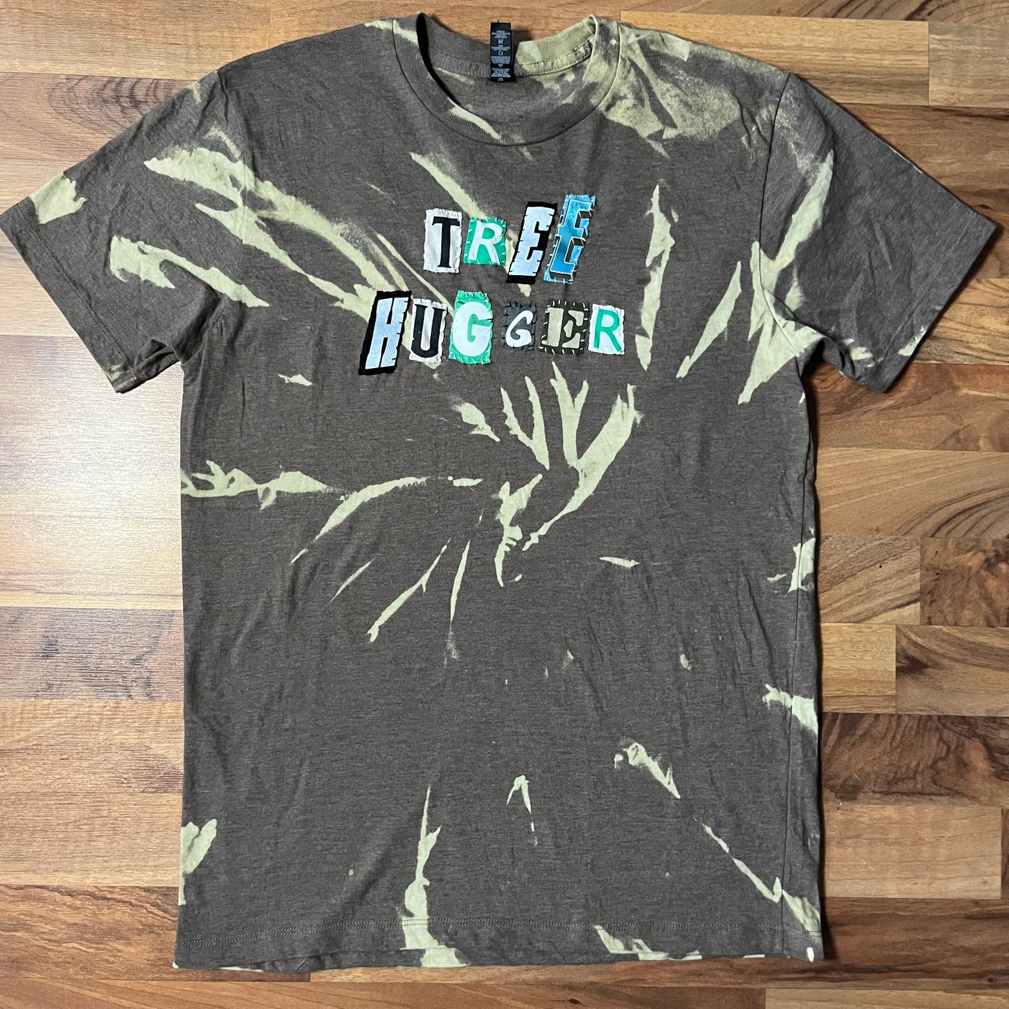 TREE HUGGER Ransom Tee | M