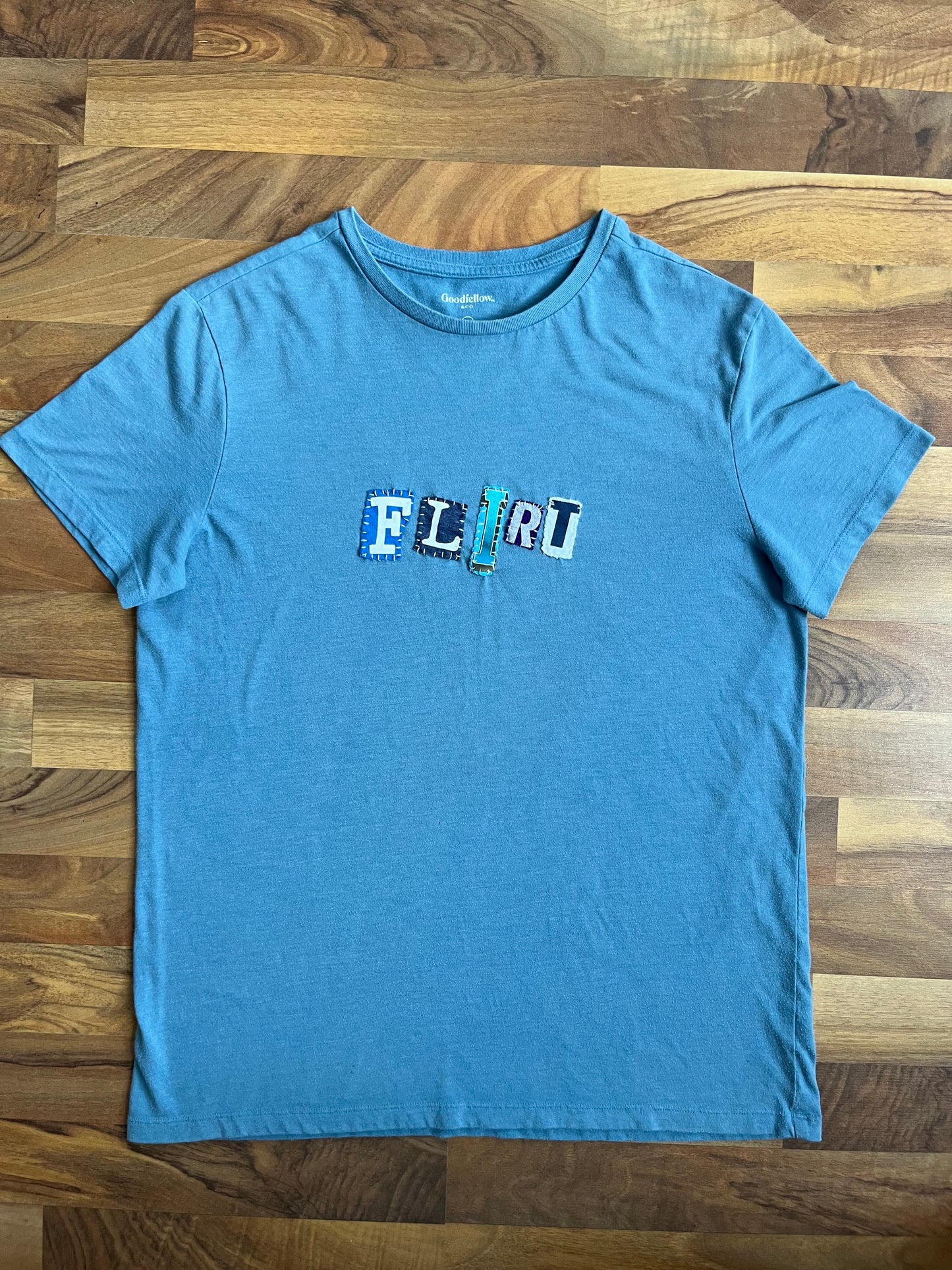 FLIRT Ransom Tee | M