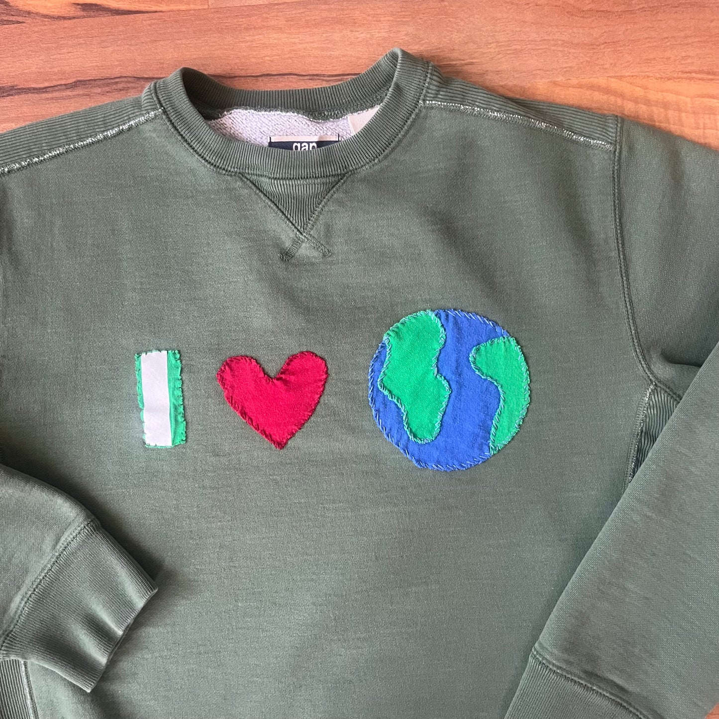 I <3 EARTH Crew | S