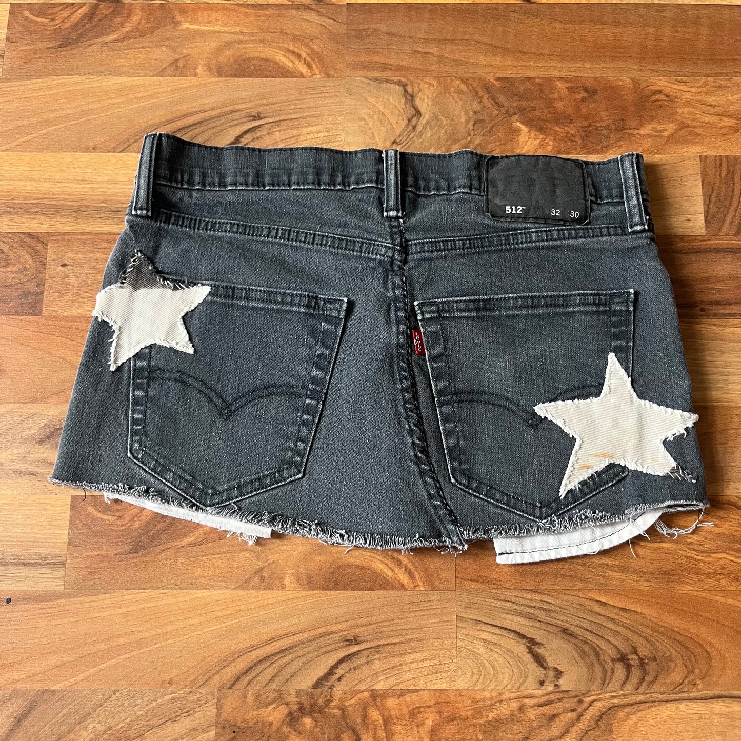 Levi's Low-rise Star Patchwork Mini Skirt | W: 32