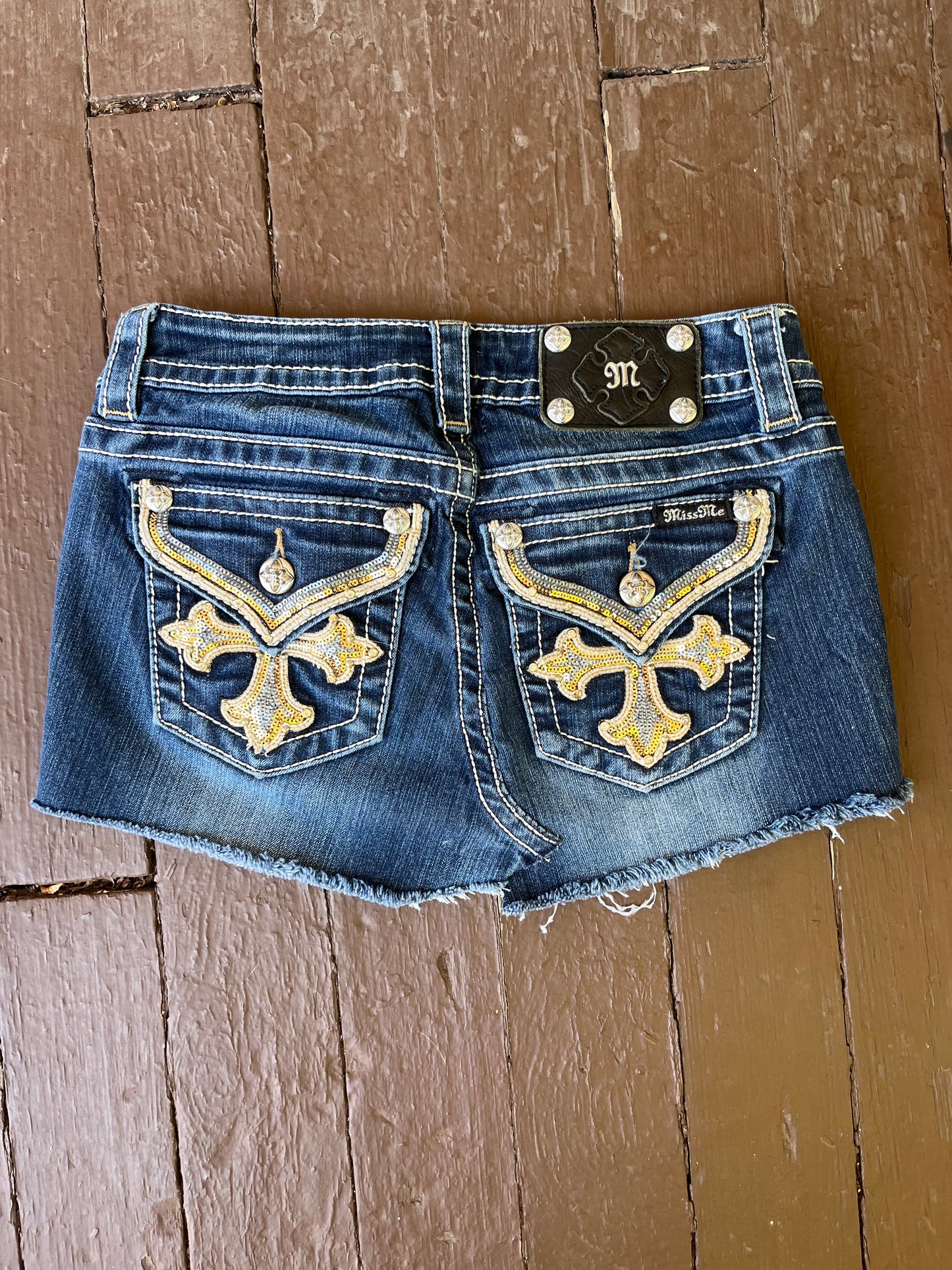 Low Rise Ultra Mini Miss Me Skirt | W: 28