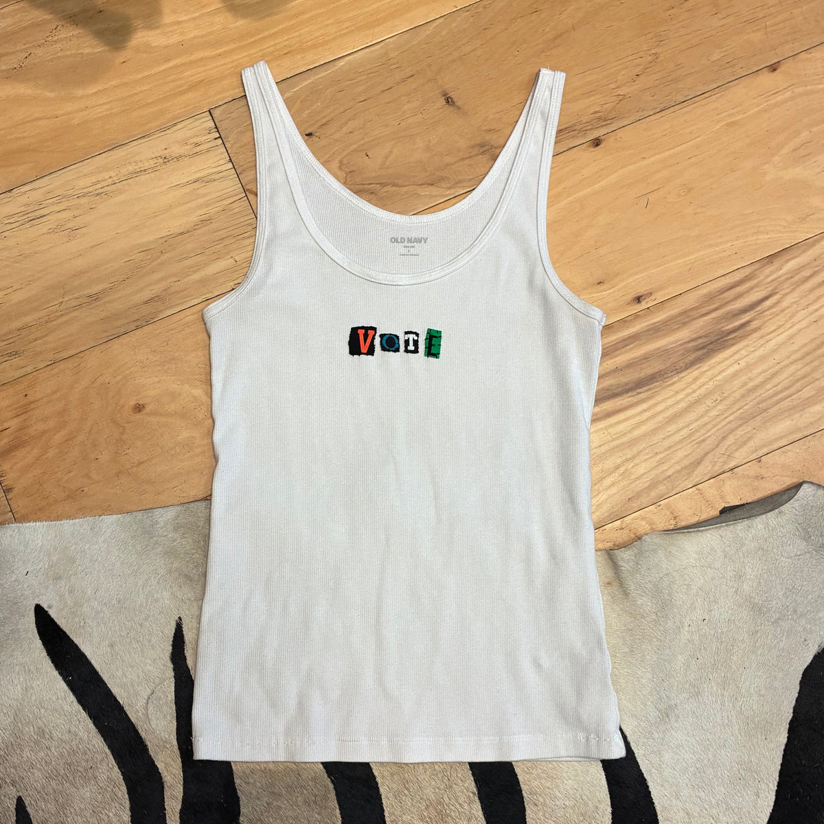 VOTE Tank | Women's L