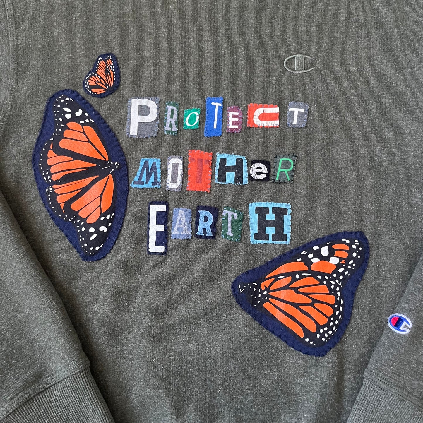 PROTECT MOTHER EARTH Crew | S