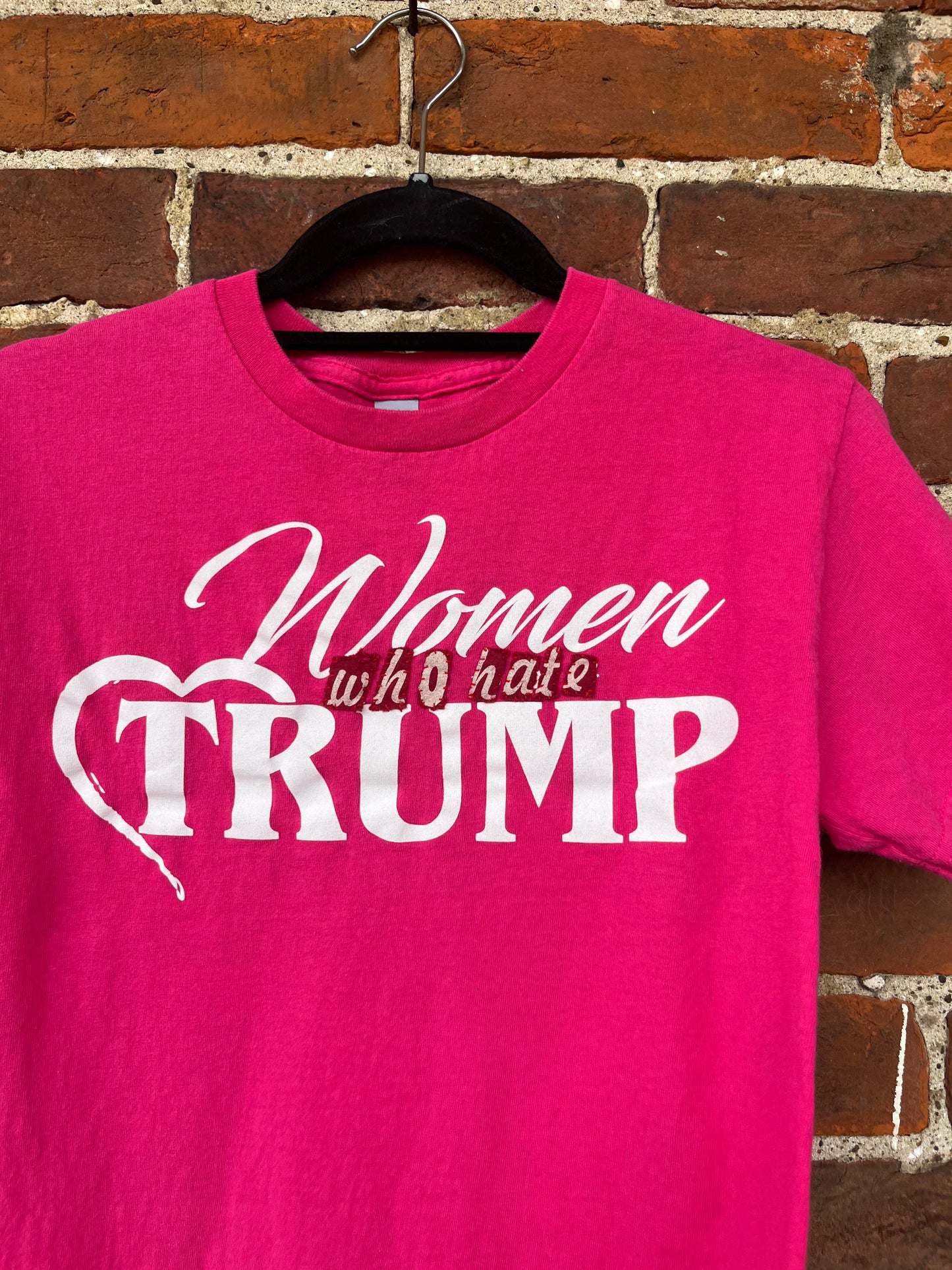 WOMEN WHO HATE TRUMP | S