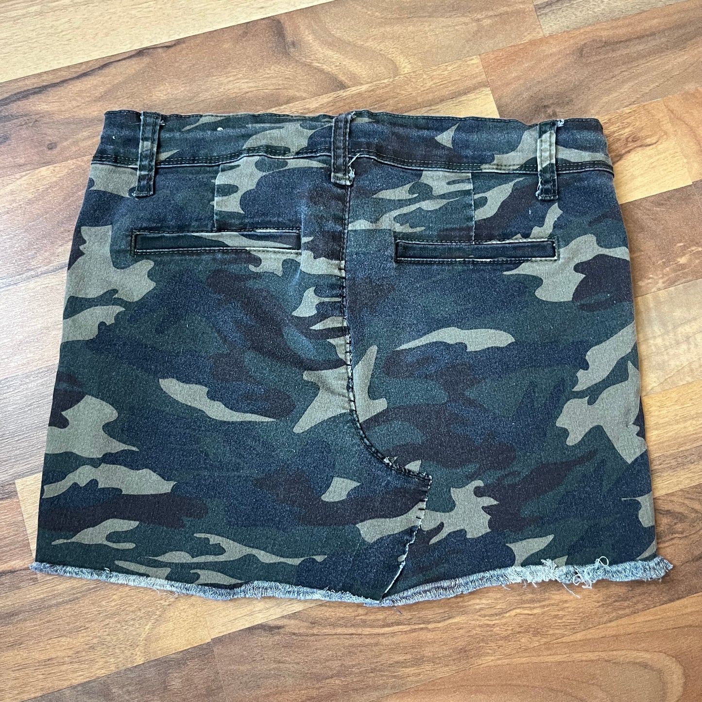 Camo Reworked Mini Skirt | W: 29