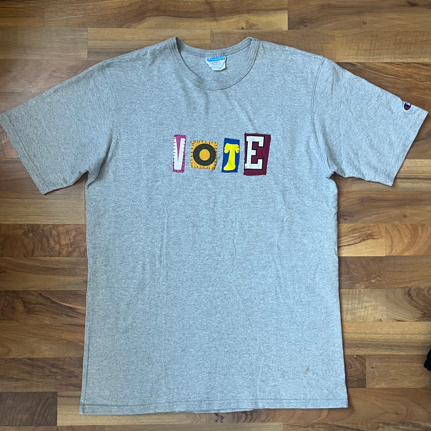 Vintage Champion VOTE Ransom Tee | L