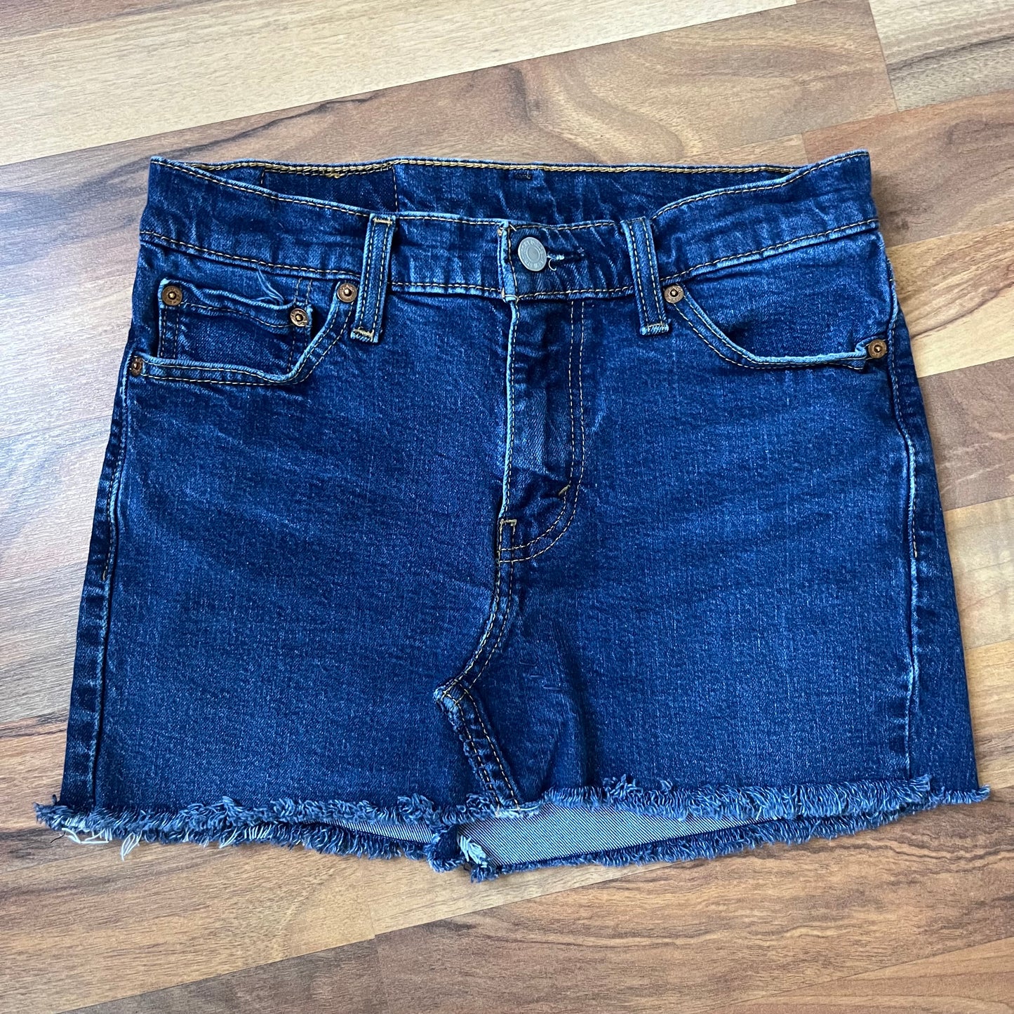 Levi's Reworked Mini Skirt | W: 29