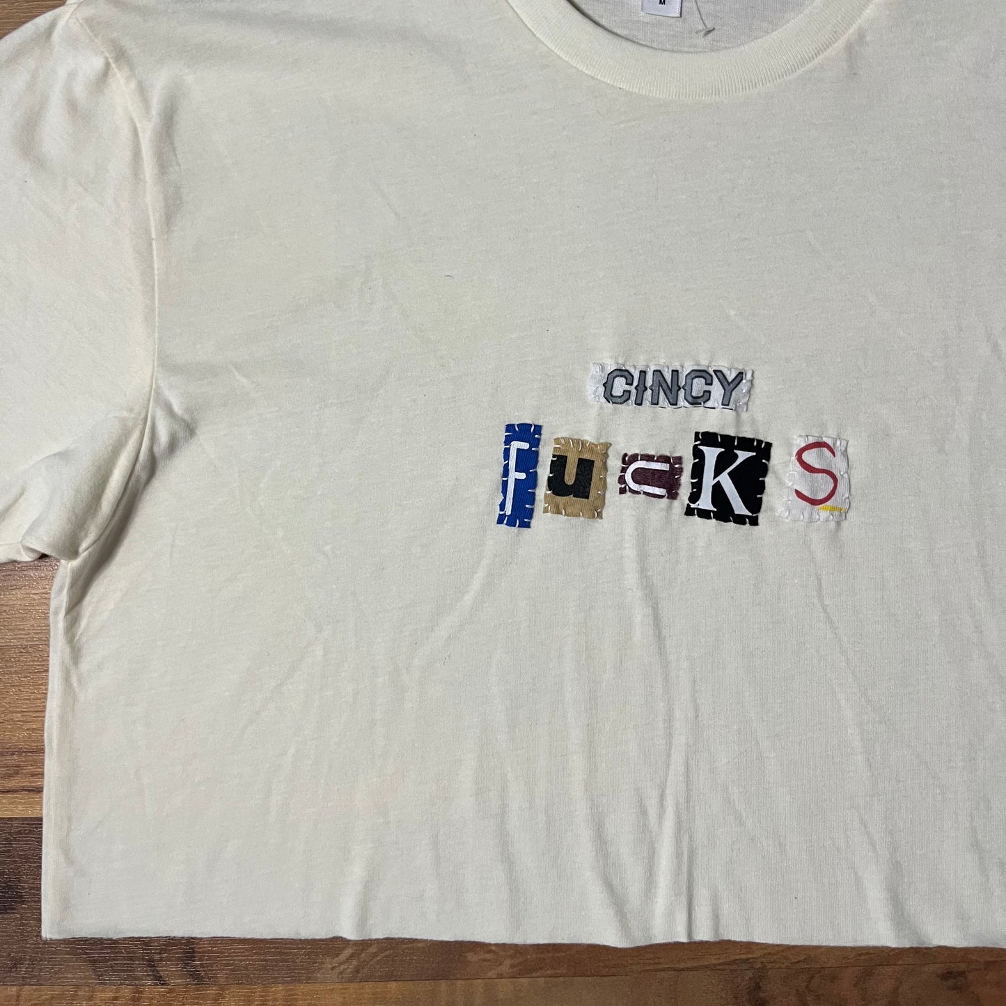 Cream CINCY FUCKS Cropped Ransom Tee | M