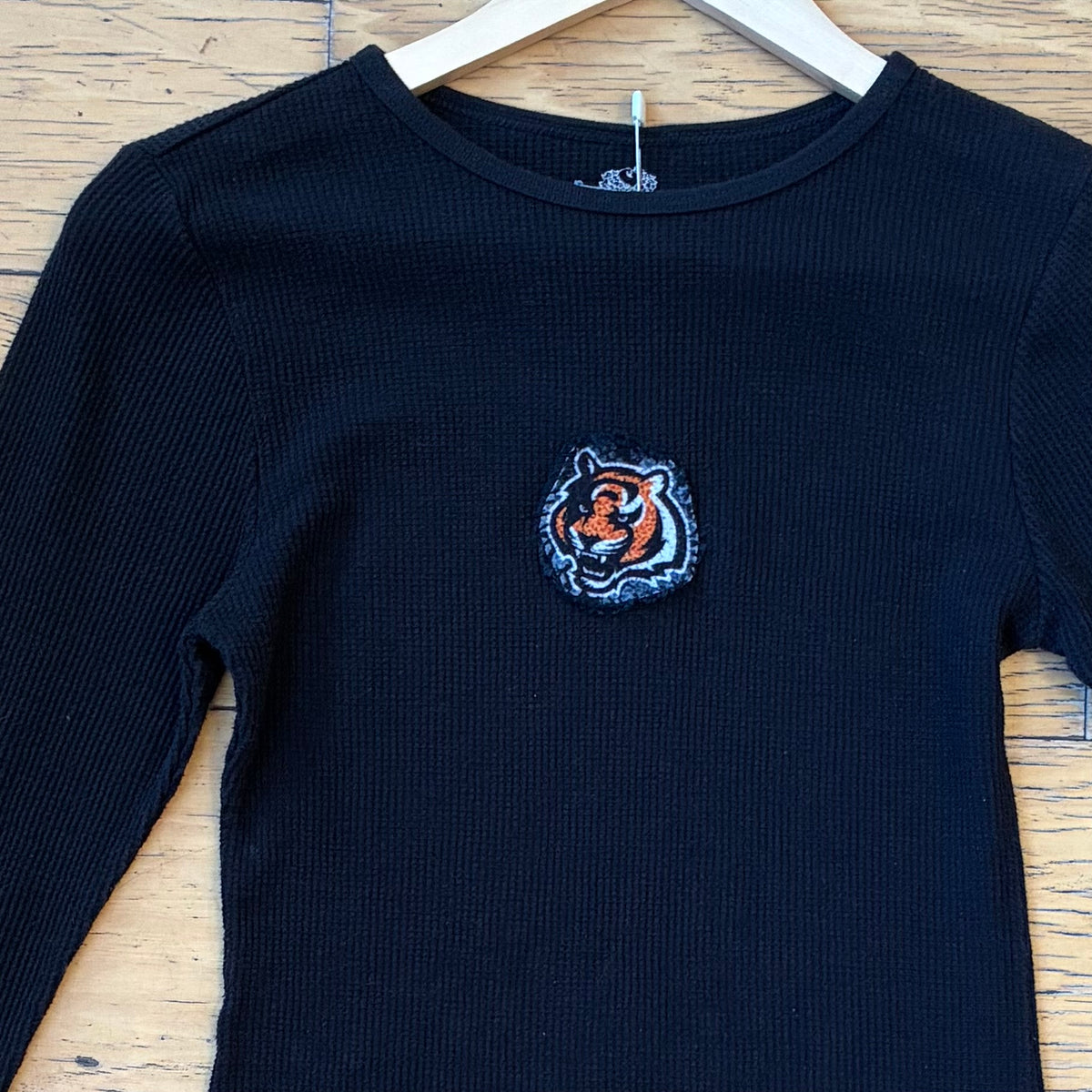 Bengals Long Sleeve Henley | Women's Small