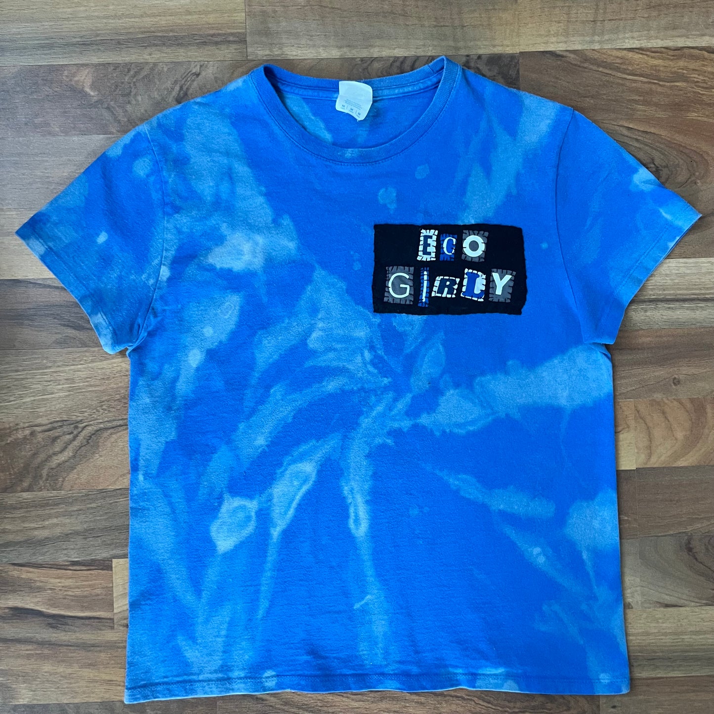 Blue Bleached ECO GIRLY Tee | Women's M