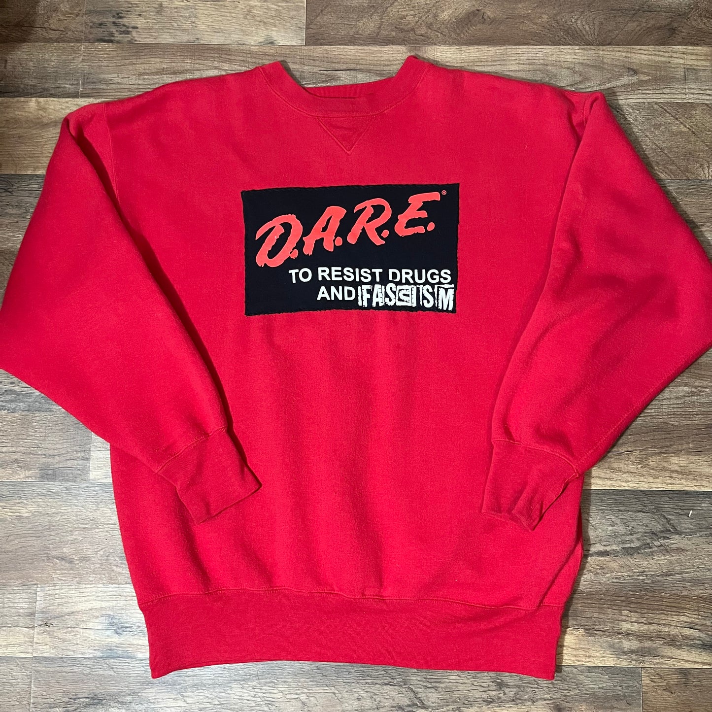 Red DARE Crew | XL