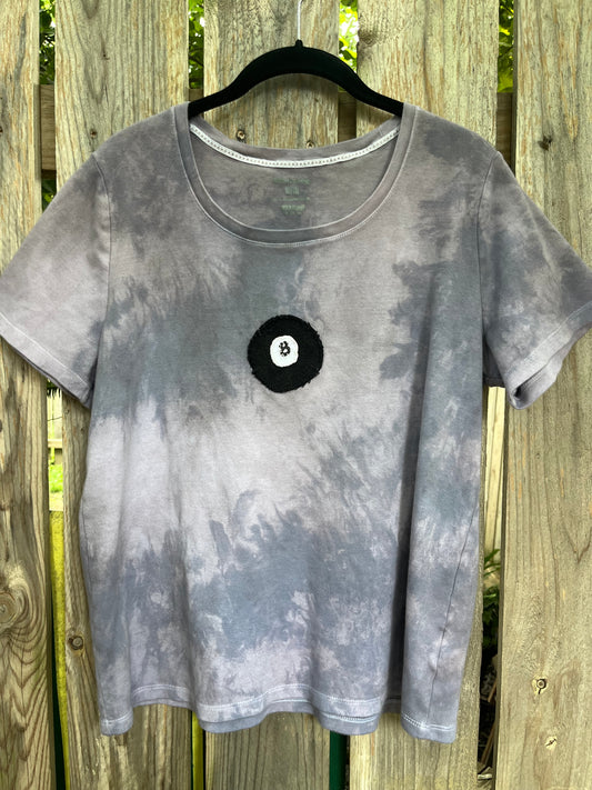 8 Ball Tee | Women's L