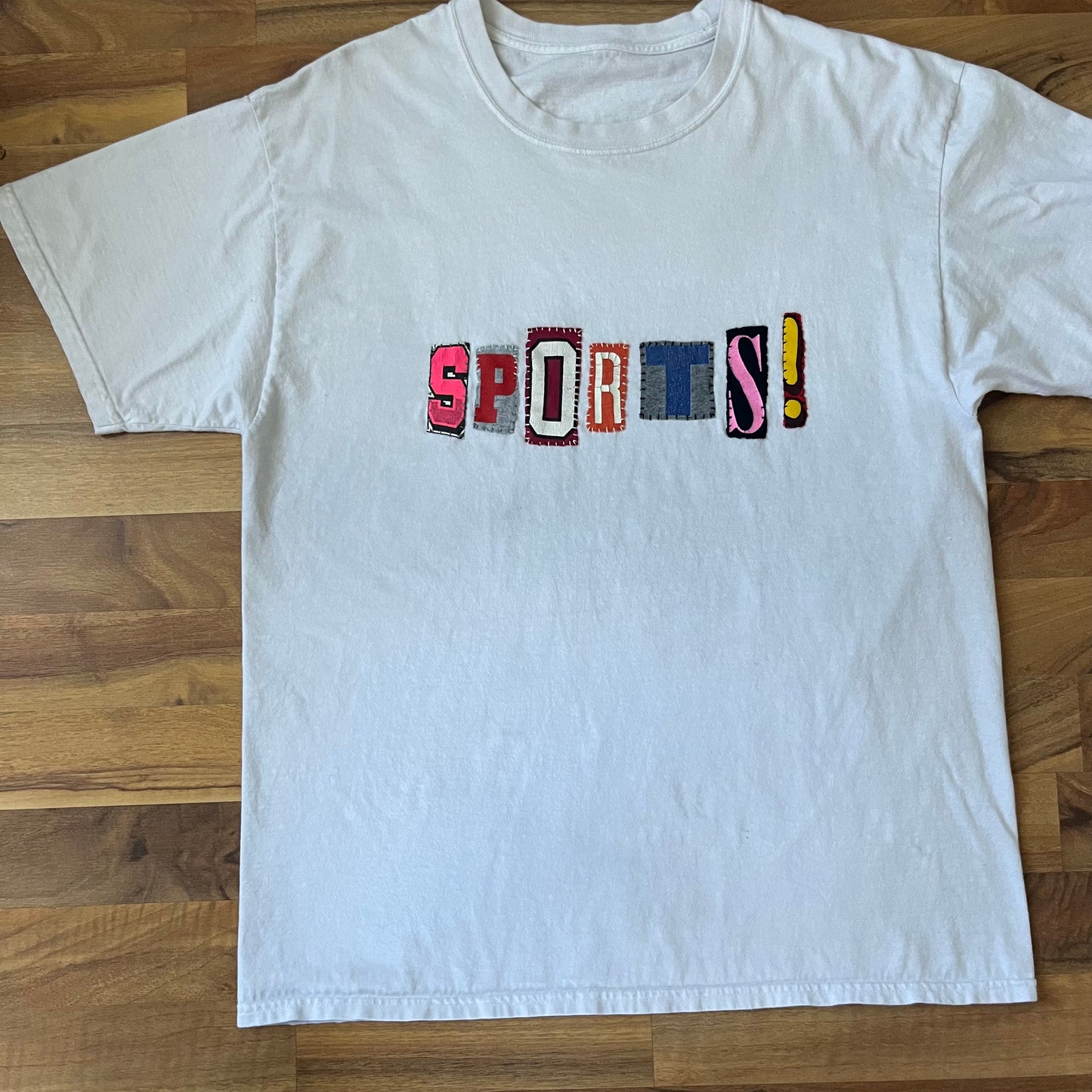 SPORTS! Tee | XL