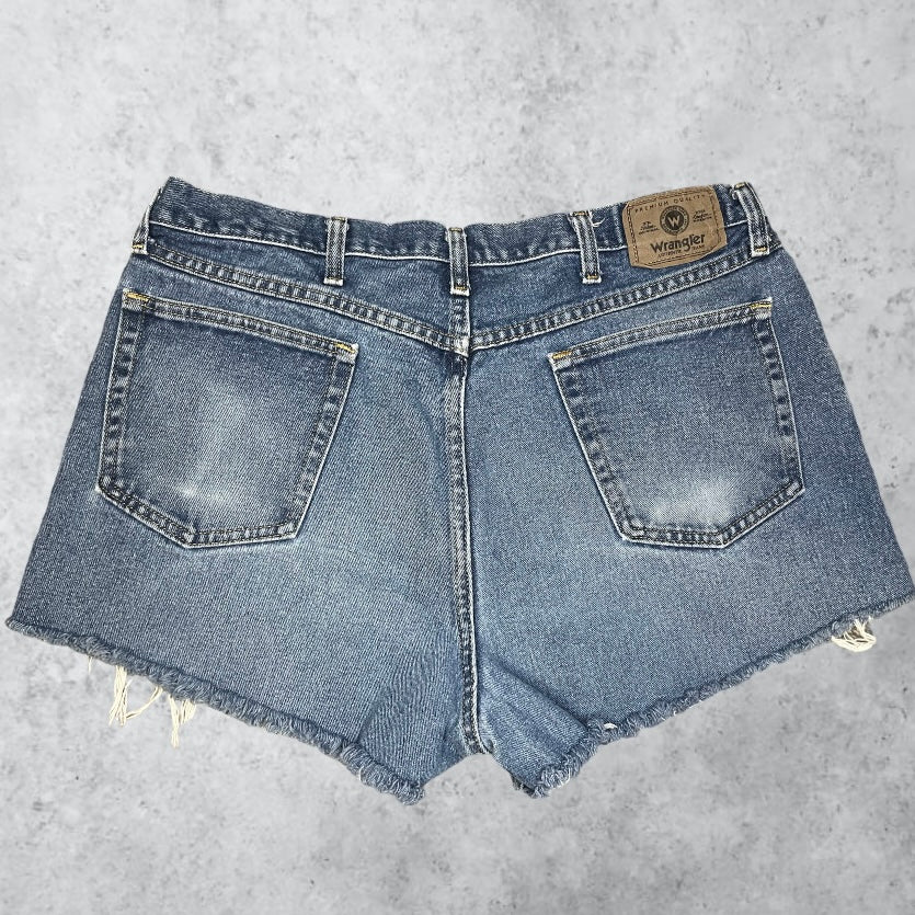 White Bandana Wrangler Cut-Offs | W: 38