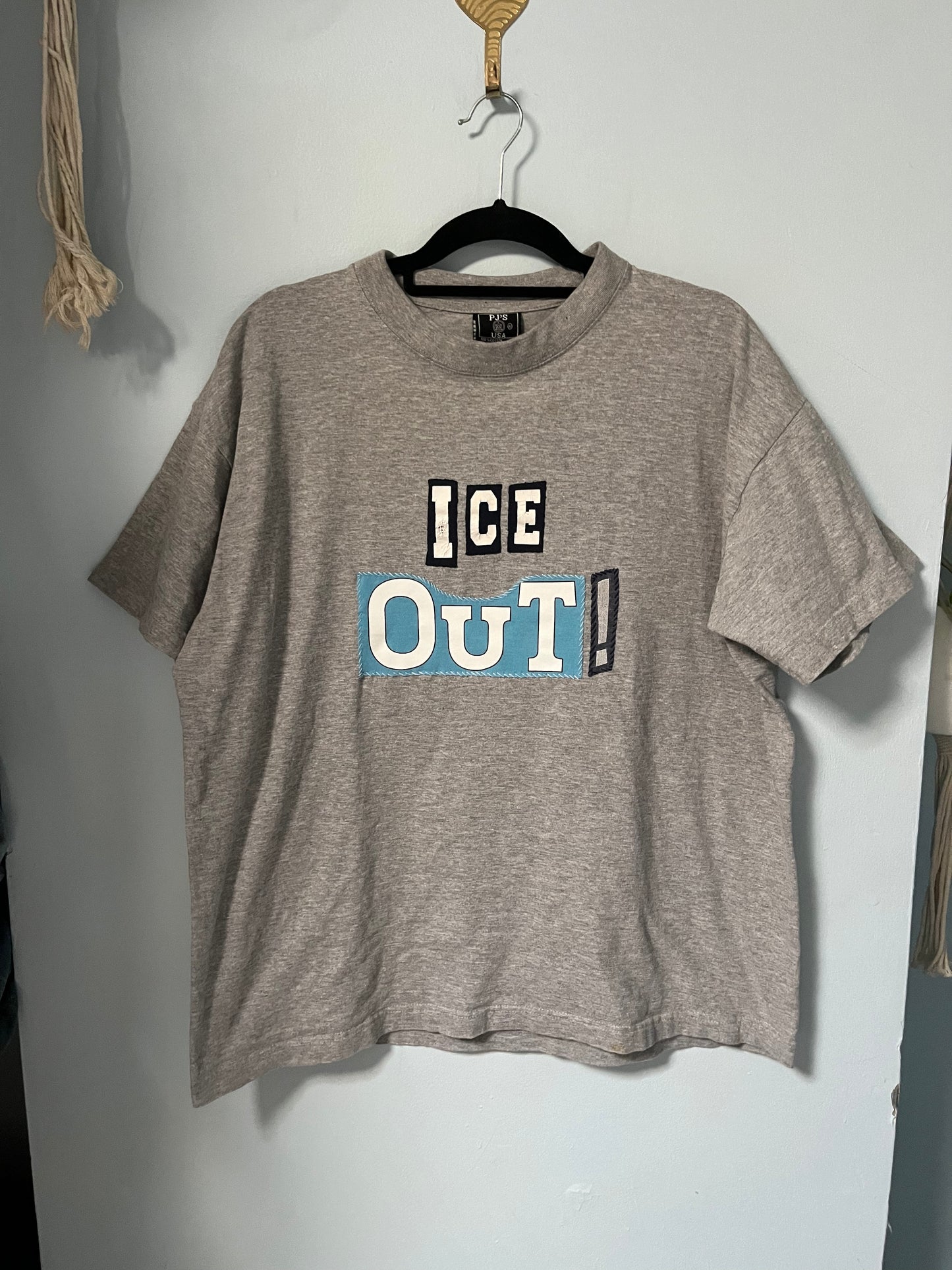 ICE OUT! Vintage Tee | XL