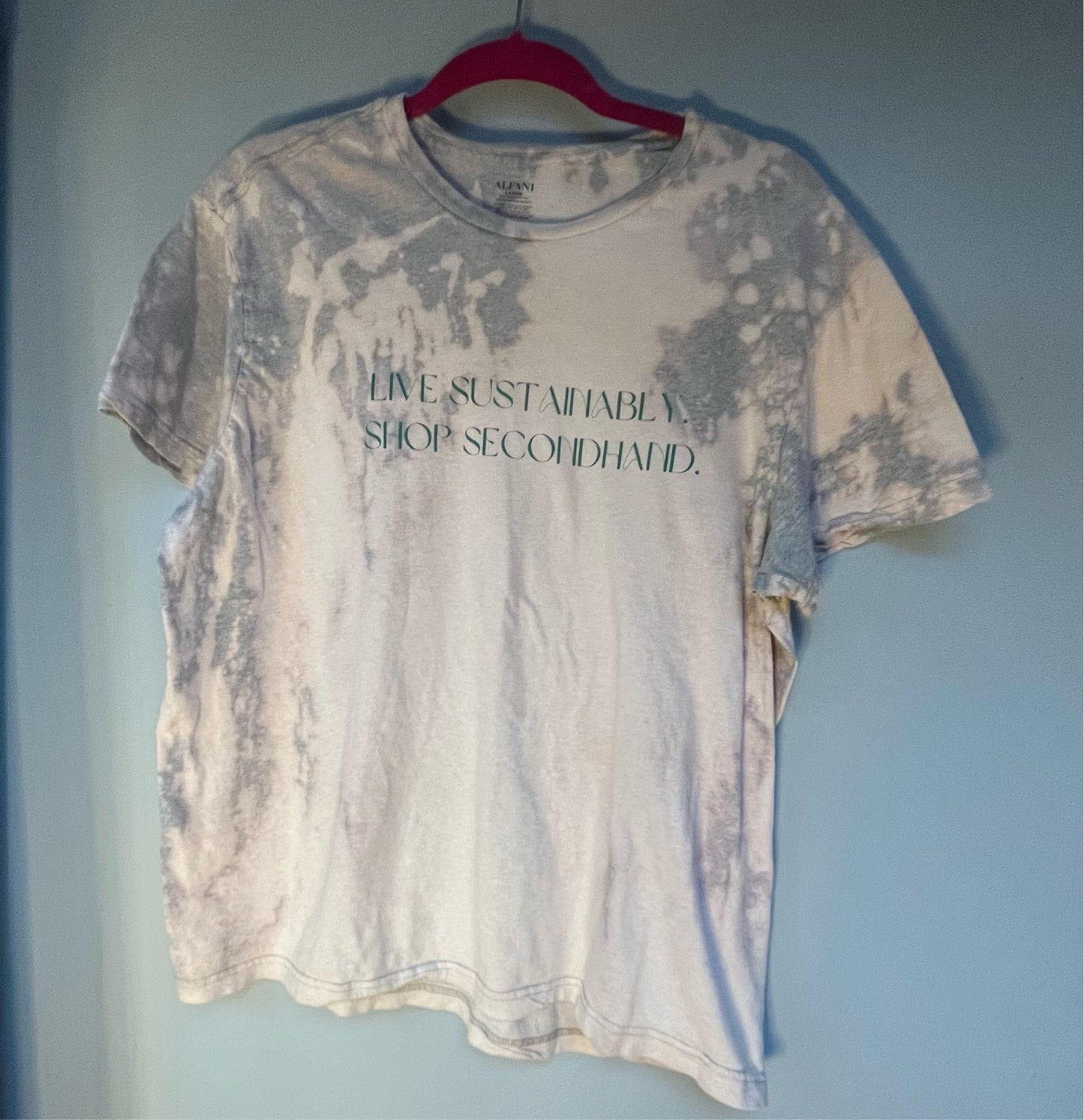 Bleached Sustainably Secondhand Tee | L